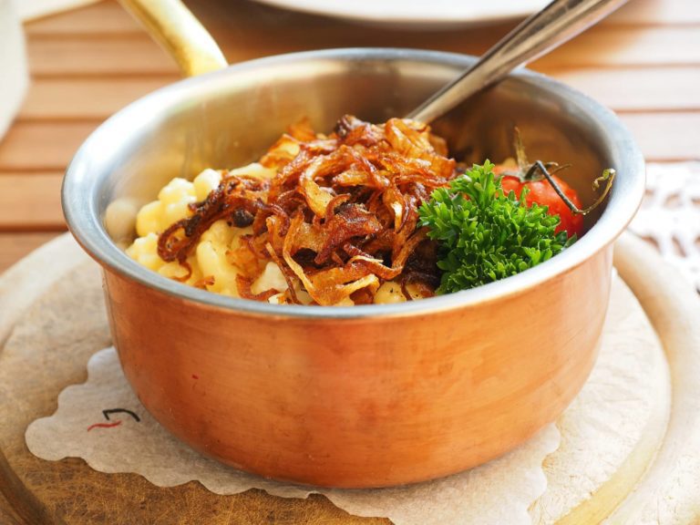 Vegane Käsespätzle
